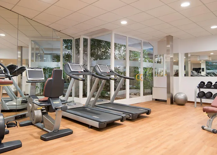 شيراتون بحيرة 4* كومو