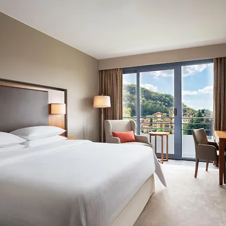 Sheraton Hotel 4*