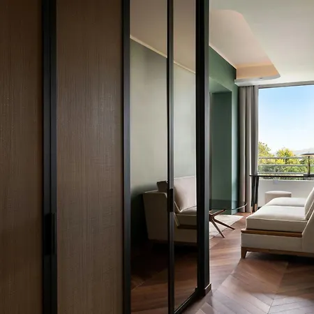 Sheraton Hotel 4*