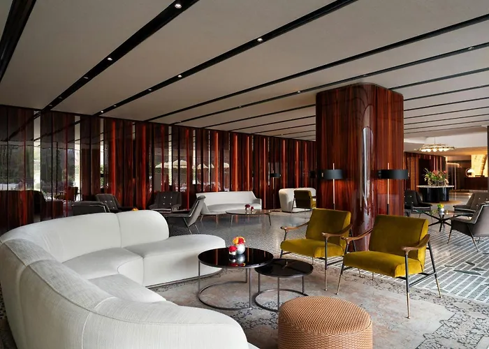 Sheraton Como
