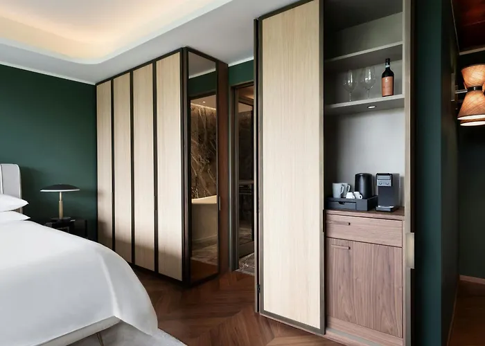 Sheraton 4* Como