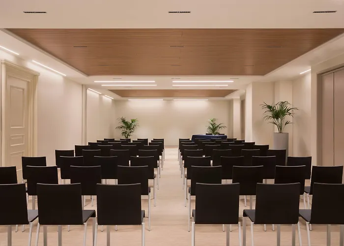 Sheraton Szálloda 4*