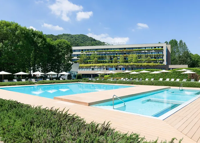 Sheraton Hotel 4*