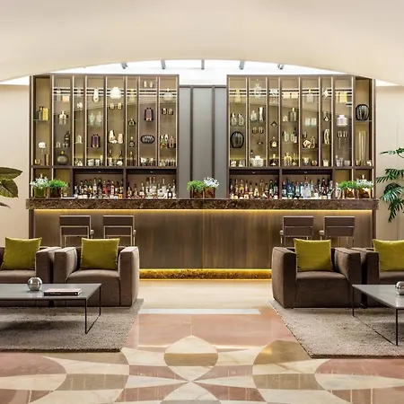 Отель Sheraton 4*