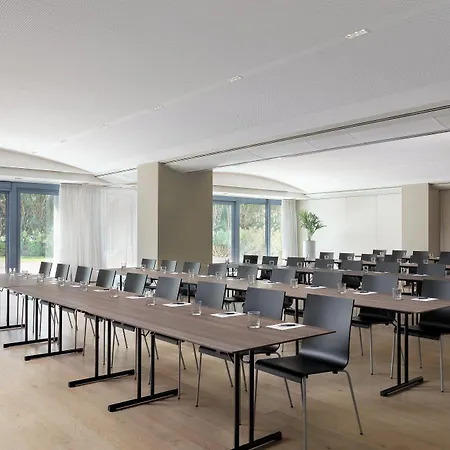 شيراتون بحيرة كومو