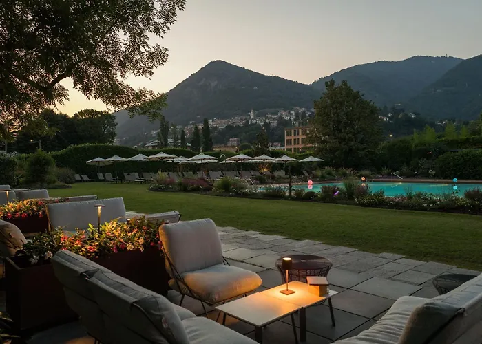 Sheraton Отель Комо