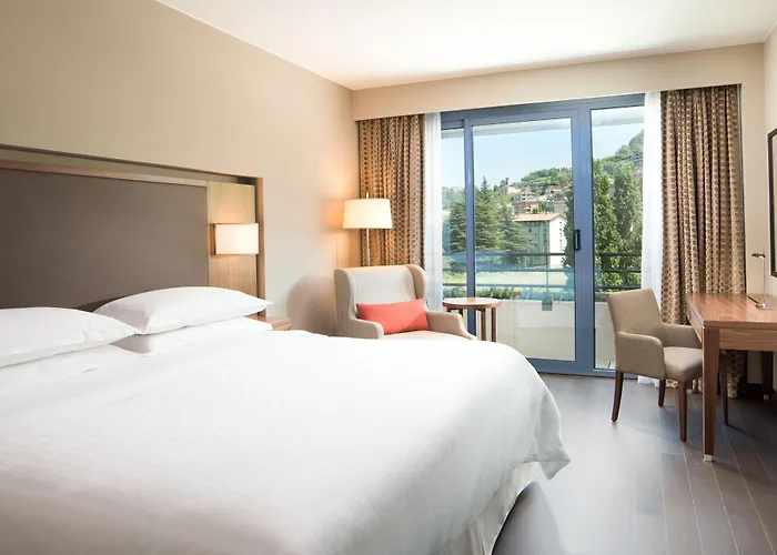 Отель Sheraton Комо
